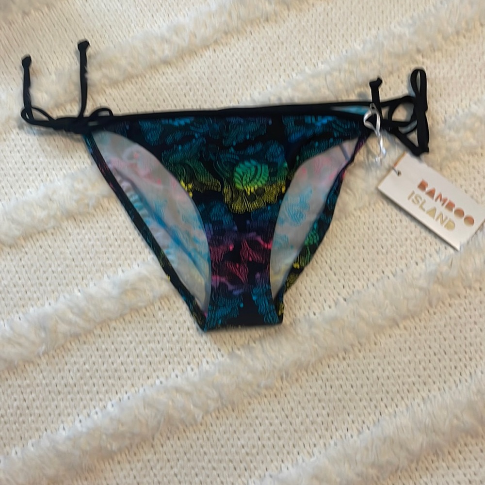 Bamboo Island string bikini bottoms black